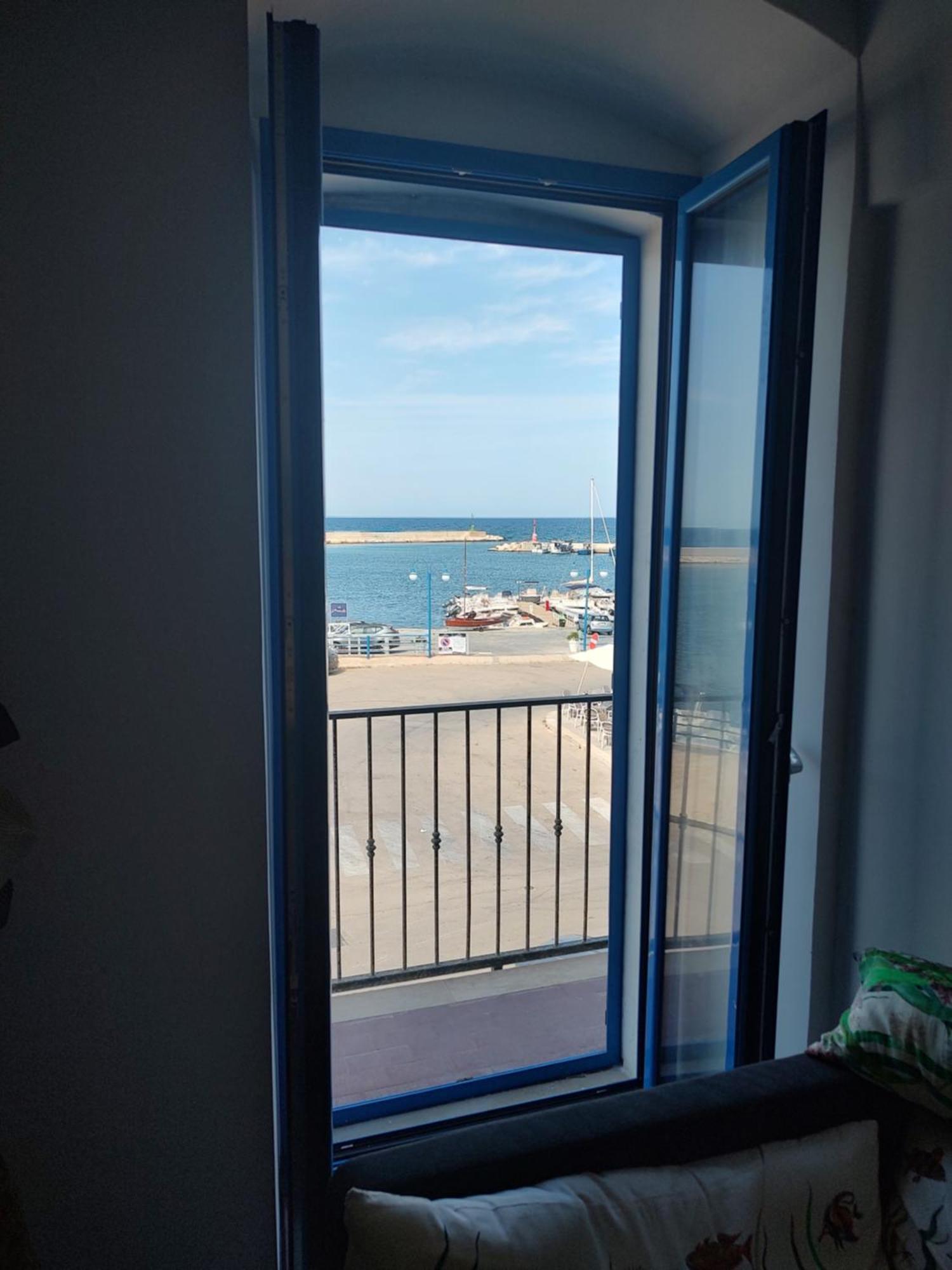 Fronte Del Mare - Seafront Terrace