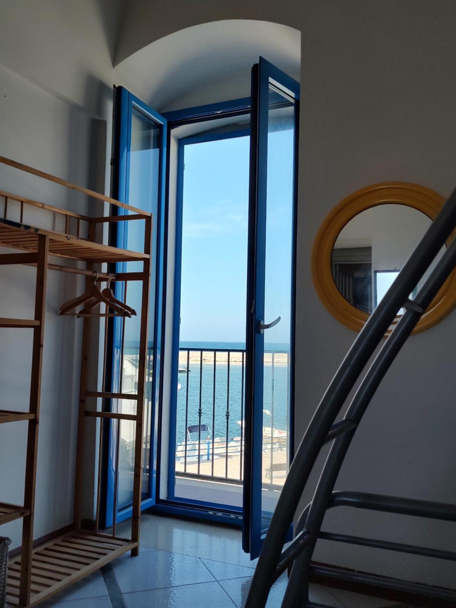 Fronte Del Mare - Seafront Terrace